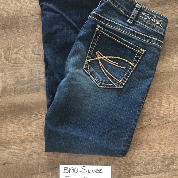 Silver Suki Jean Capris - Picture 3 of 5